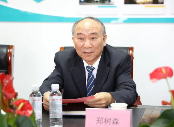 我校与树兰衢州医院举行实习基地签约授牌仪式